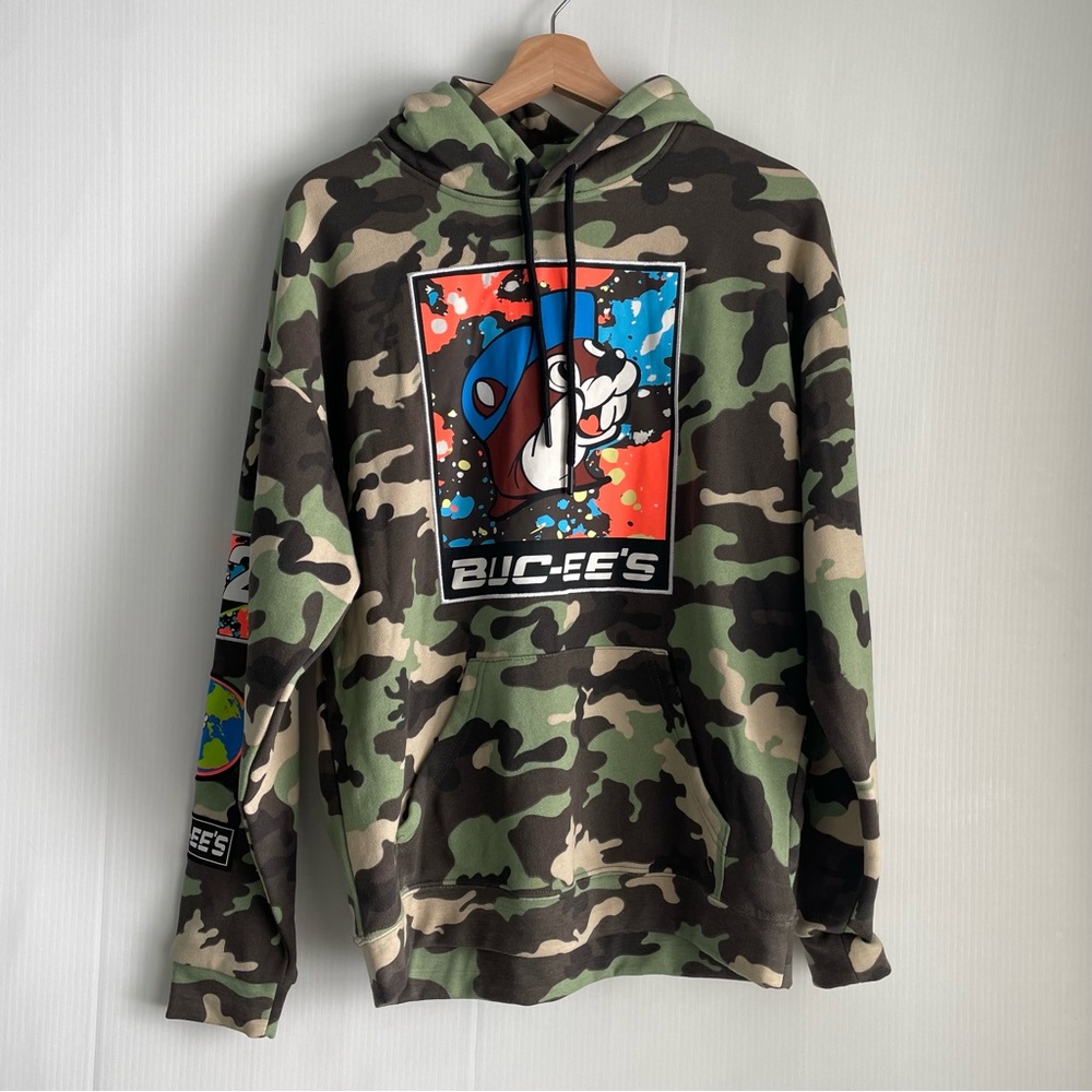 Buc-ee's Camo Logo Pullover Hoodie - Green Camouflage